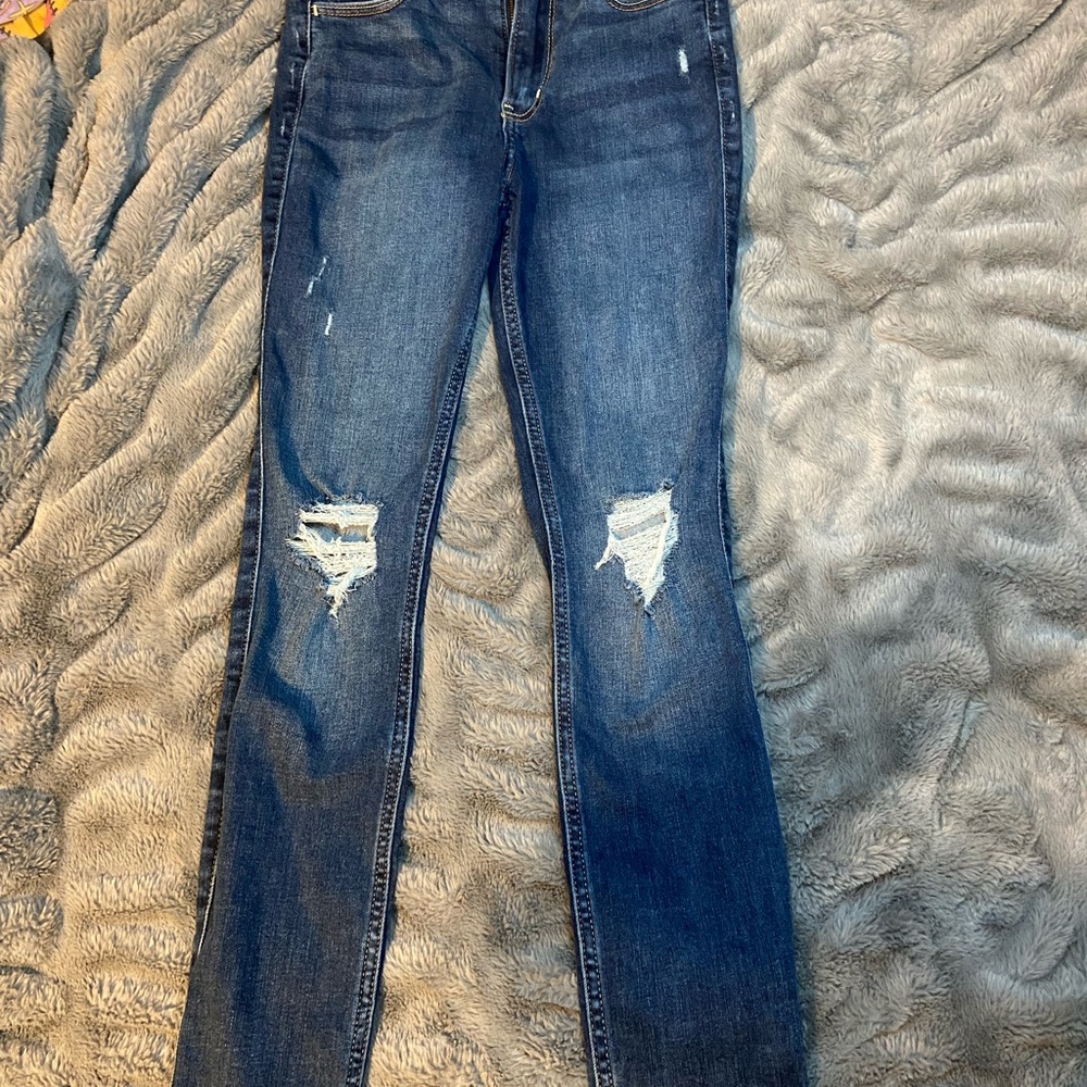 Hollister Brand Stylish Blue Distressed Women's Jeans